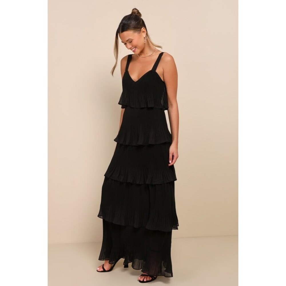 Lulus Elegant Nature Black Pleated Sleeveless Tiered Maxi Dress - Size S